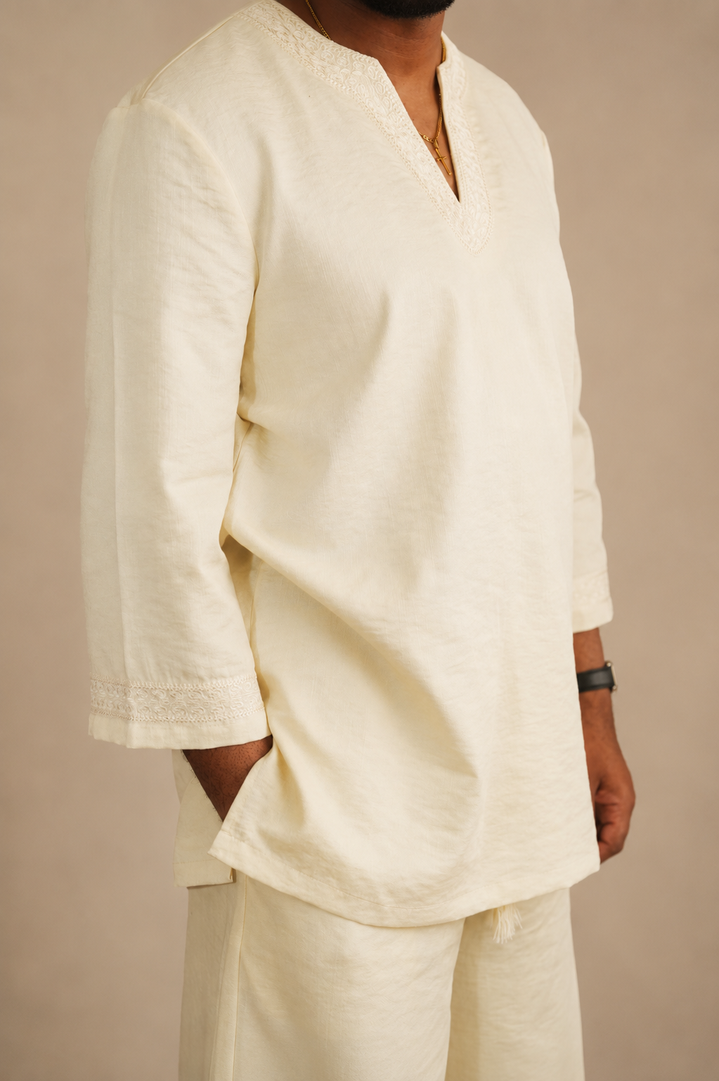 AKANBI TOP