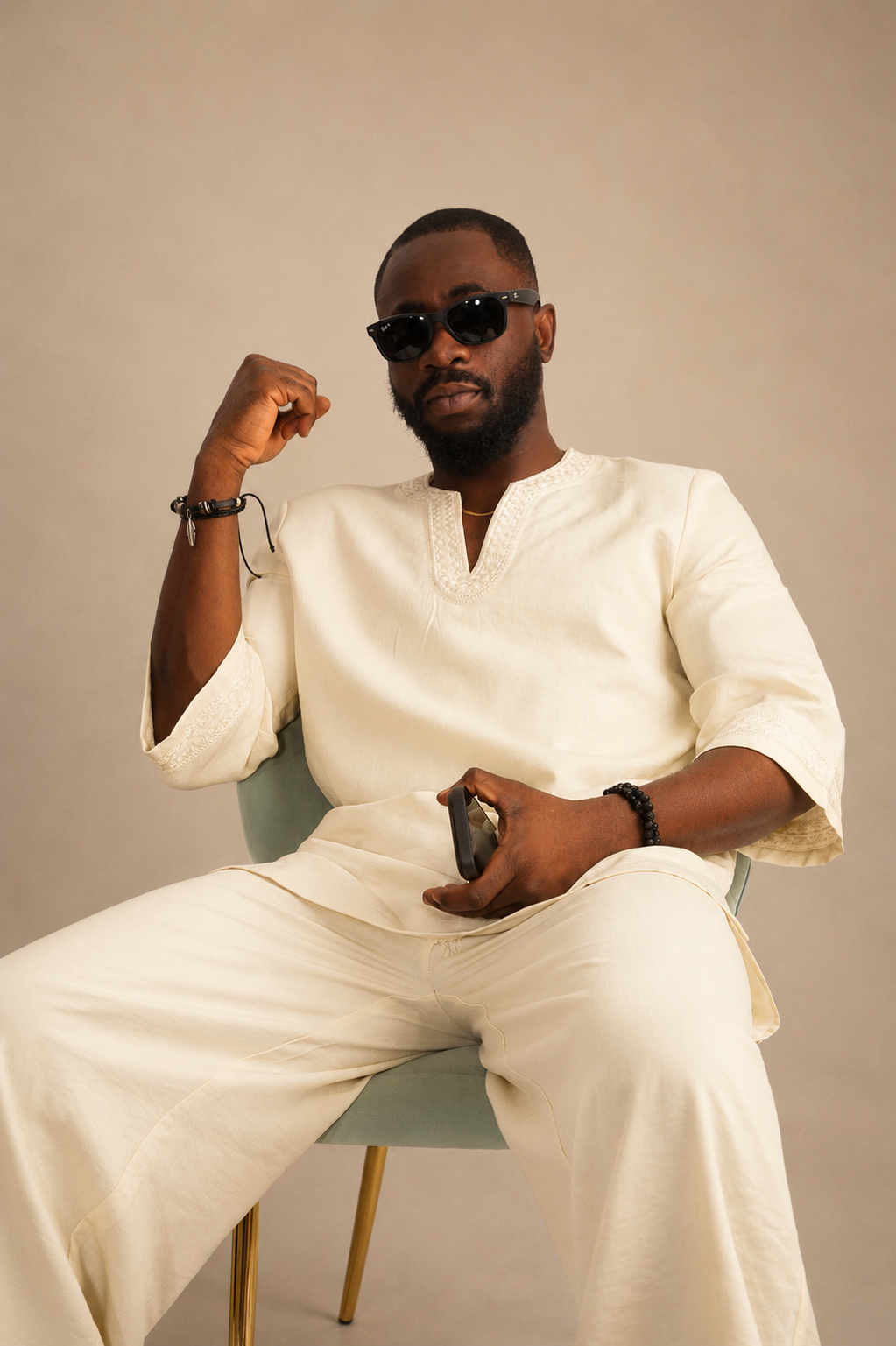 AKANBI TOP